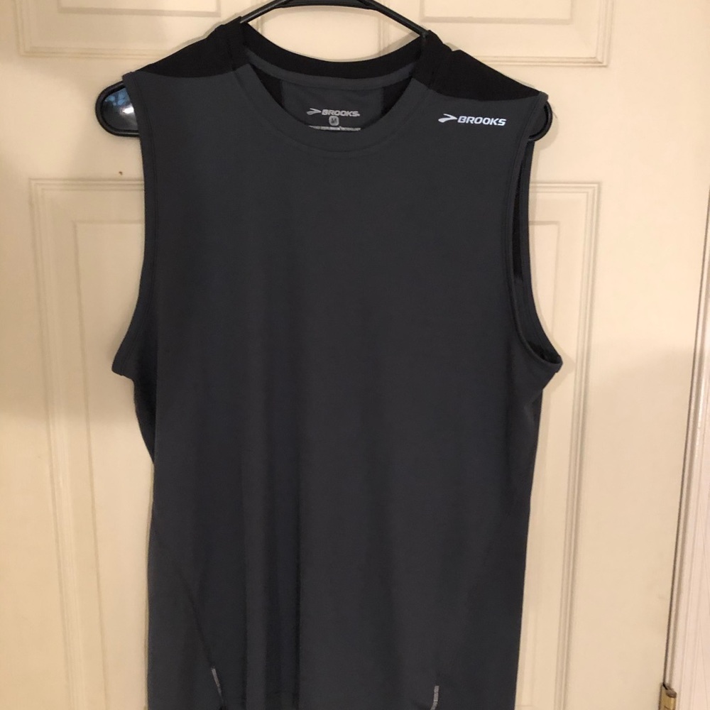 Brooks running sleeveless shirt